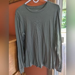 Women's Long sleeve Shirt Size Medium